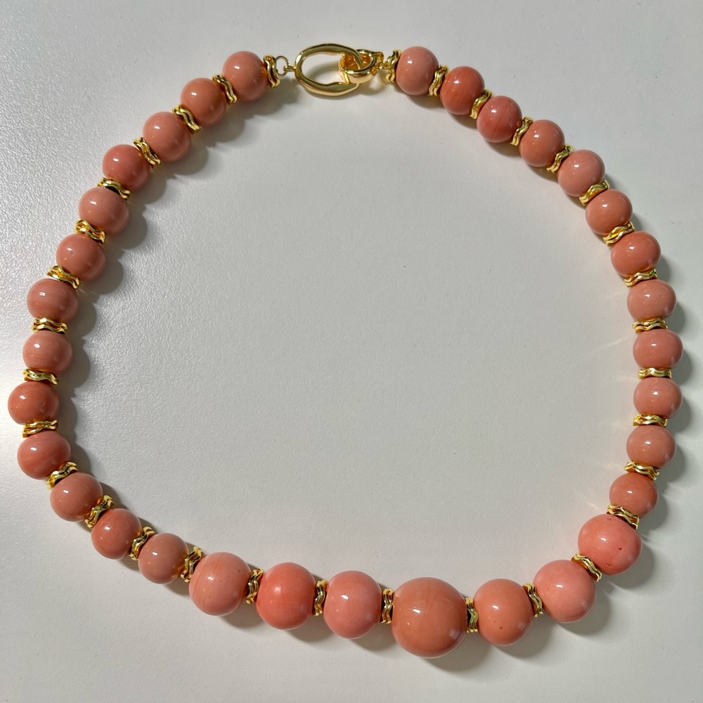 Vintage style necklace